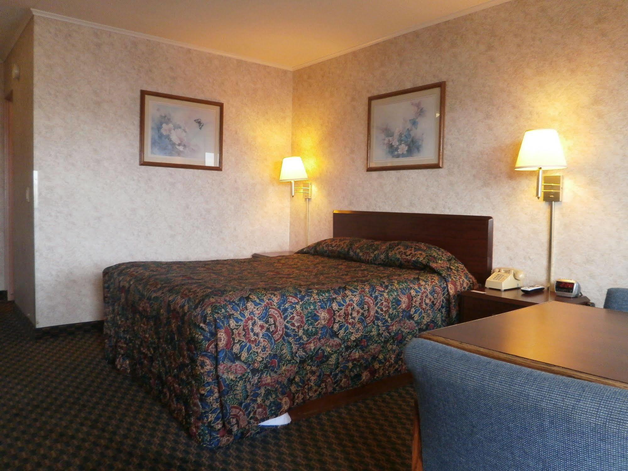 Richmond Inn And Suites Luaran gambar